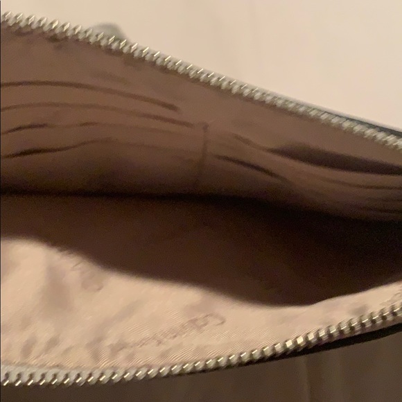 Handbag - Picture 2 of 2